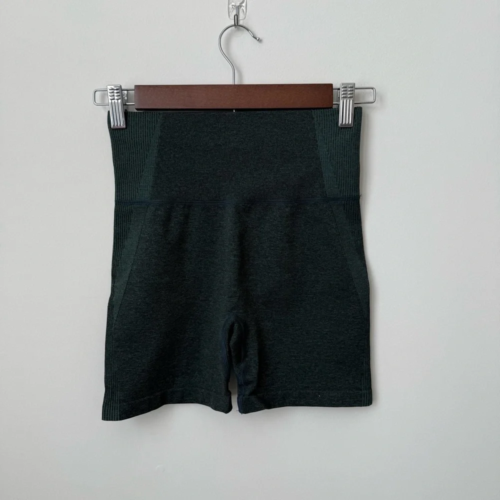 1st Phorm Legacy Biker Shorts‎ Seamless Green 5” Size Small